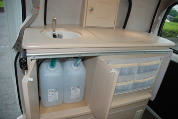 結構使えるシンク10L＆カウンター